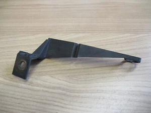 Halter Außentemperatursensor rechts Halterung AUDI A4 B5 TT 8N 8D0820536C - Picture 1 of 5