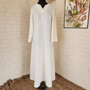 Vtg 70s Maxi Dress, White Poly, Plus Size Hippie Boho, Wedding, Formal, No Tags - Picture 1 of 4