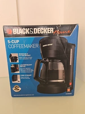 Black & Decker Home DCM600B Cafetera 5 Tazas en Negro, Nueva en Caja Foto 1 de 4