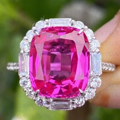 Alianza enchapada en oro blanco de 18 quilates con zafiro natural y diamantes talla cojín de 6,32 quilates Foto 1 de 4