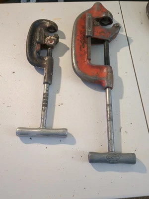 Ridgid No. 4 Heavy Duty Pipe Cutter 2" - 4" &  2A 1/8" - 2" Heavy Duty - Image 1 of 4