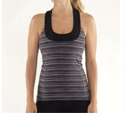 Camiseta sin mangas Lululemon cuello redondo, rayas negras gris en abundancia, talla 8 Foto 1 de 4
