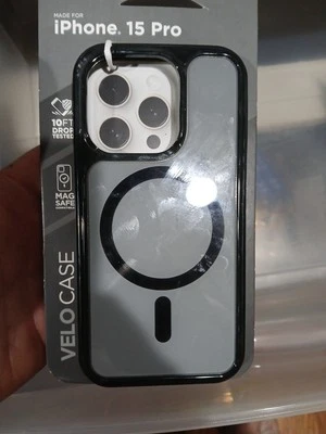 NUEVA Funda de Teléfono iHome Velo Magnética para iPhone 15 Pro Negra Foto 1 de 2