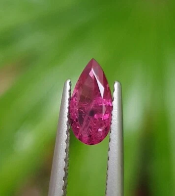 Ruby from Mozambique 0.85 ct beautiful peace pinkesh Blue dot - Image 1 of 4