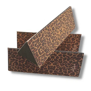 Mia® Delta™ Schaumstoff gleichseitige dreieckige Fingernagelfeilen - Leopard 3 Stück - Bild 1 von 9