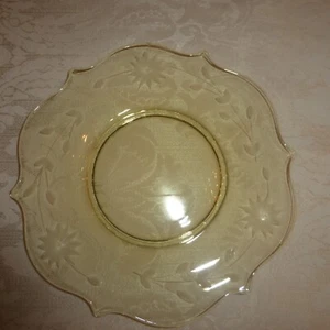 Vintage Depression Lancaster Jubilee yellow etched flowers, 8.5" plates, Set 4 - Picture 1 of 5