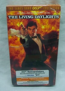 James Bond 007 THE LIVING DAYLIGHTS VHS VIDEO 1987 NEW IN SHRINKWRAP - Picture 1 of 3