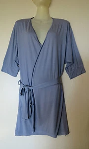 TRIUMPH BODY MAKE-UP ROBE DE CHAMBRE COURTE MANCHES COURTES FR46/EU44/UK18 BLEU - Picture 1 of 7