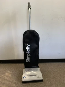 Simplicity Freedom F3300 120V Upright Vacuum~Works Great - Picture 1 of 5