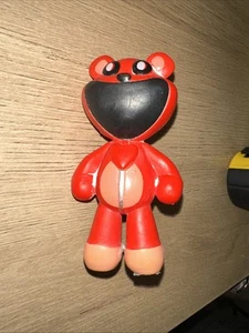 Personaggio Poppy Playtime Smiling Critters Bobby Bearhug RARO - Foto 1 di 3