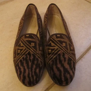 Stubbs Wootton ladies Brown Velvet"Carpet Design" flats. Size 6.5. Gently worn. - Picture 1 of 5