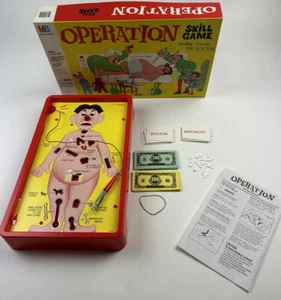 OPERATION Game-retro '98 Milton Bradley 4545 Lights Up, No Buzz Sound COMPLETE - Picture 1 of 7