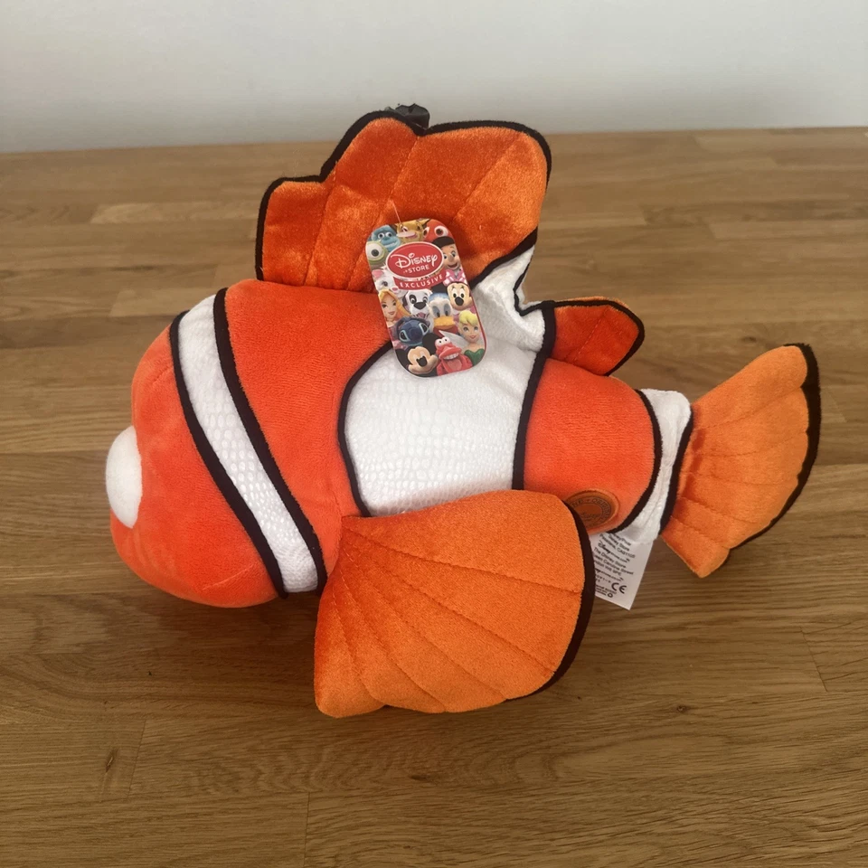 -NEU- Disney Plüsch Figur Original Findet Nemo Disney Store 40 cm - Bild 1 von 3