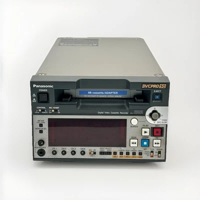 Grabadora de casete de video digital Panasonic DVCPRO 50 (AJ-SD93P) Foto 1 de 4