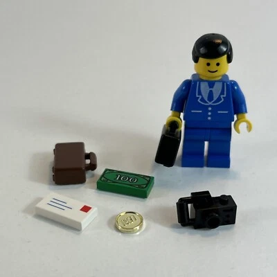 LEGO Town Citizen Minifig Blue Suit with Briefcase Businessman + Accessories - Image 1 of 4