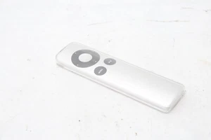 New Genuine Apple TV Remote A1294 for 2nd 3rd Generation in Plastic Case H32 - Picture 1 of 2