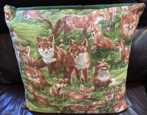 Fuchs Familie und Welpen Dekokissen - Bild 1 von 5