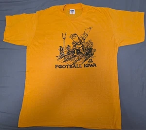 Vintage 1986 Iowa Hawkeyes Football Mens L T-shirt NCAA - Picture 1 of 6