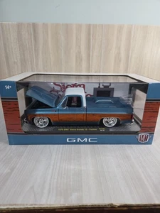 M2 1/24 1976 GMC Sierra grande 15 custom R136 Blue NIB Has Scratch And Ding Box - Picture 1 of 11