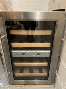 Caso Weinkühlschrank 33 L Kühlschrank 7-18°C WineDuett 620 SC-12B - Bild 1 von 4