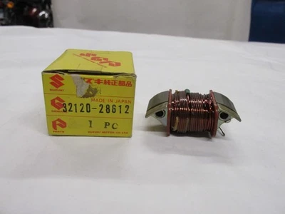 Nuevo de Lote Antiguo Suzuki OEM Bobina de Iluminación 1975-1977 RV125 1976-1977 TC125 TS125 32120-28612 Foto 1 de 2