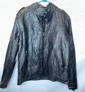 Merchoid Batman Faux Leather Limited Edition of #5000 ...Give to Alfred - Picture 1 of 13