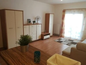 Neuwertige 2-Zimmer Wohnung im Herzen Budapests, Ungarn - Bild 1 von 13