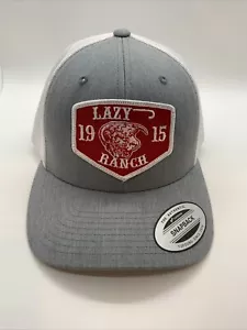 SOMBRERO DE CAMIONERO LAZY J RANCH BREZO Y BLANCO ROJO RANCHO PERFIL MEDIO - Imagen 1 de 3