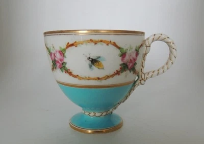 ANTIGUO - MARRÓN WESTHEAD MOORE - TAZA CON PATAS con MANGO DE CUERDA. Foto 1 de 4