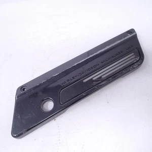 90601-93A Damage 93-2013 HARLEY-DAVIDSON TOURING RIGHT SADDLEBAG LATCH COVER ONE - Picture 1 of 9