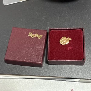 Terryberry 1/10 10k Yellow Gold Apple Tie Tack Pin Original Box - Picture 1 of 8