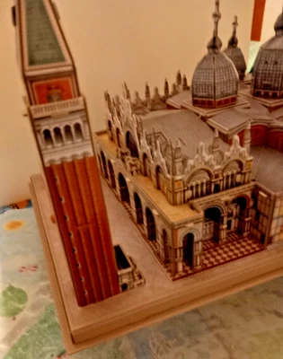 Basilica di S. Marco con Campanile di cartone in 3D già montata. - Immagine 1 di 4