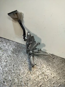 Suzuki GSXR 1000 2003-2004 OEM CONDUCTOR DERECHO TRASERO DAÑADO - Imagen 1 de 7