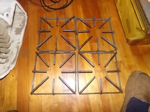 GE GAS RANGE SET OF GRAY BURNER GRATES FROM MODEL 362.75205891 WB31K10016 ETC. - Picture 1 of 1