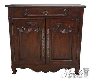 L61350EC: French Provincial Distressed Finish Hall Cabinet