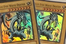 2 Blue Eyes White Dragon Rainbow Holo Yu-Gi-Oh! Seto Kaiba Like Mint Deck Cards