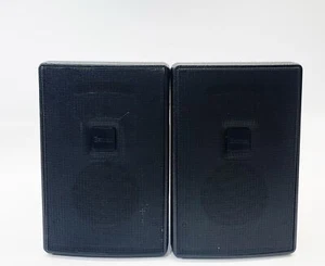Pair of Extron SI 3 Speakers Compact Surface Mount Speakers with Mount (Black) - Picture 1 of 4