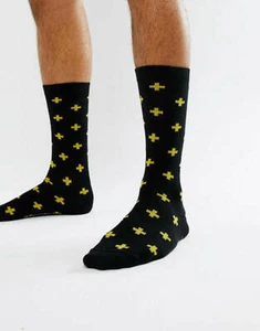 Dr. Martens Unisex Cross Logo Cotton Blend Socks M Fits UK 6 - 8.5 / EU 39 - 43 - Picture 1 of 5