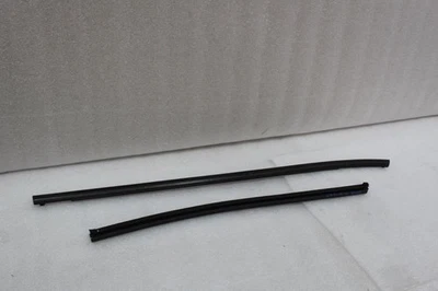 Hyundai Tucson 2016 2017 2018 2019 2020 puerta trasera derecha molduras molduras Foto 1 de 4