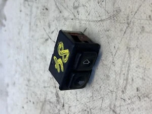 BMW 6er E24 5er E28 3er E30 Fensterheberschalter Schalter 1367373 - Bild 1 von 2