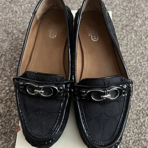 Coach Fortunata signature canvas/patent leather flats black 7 - Picture 1 of 6