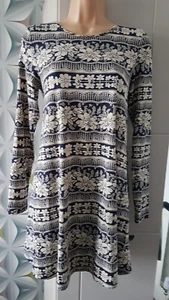 New GLAMOROUS Long Sleeve Black/Beige Crew Neck Stretch SWING DRESS Size 8 NWOT - Picture 1 of 9