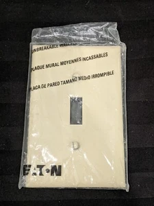 Eaton Ivory UNBREAKABLE mittelgroßer Kippschalter Abdeckung Platte Nylon Wandplatte PJ1V - Bild 1 von 2