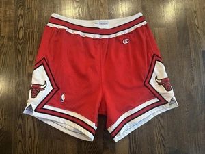 Pantalones Cortos Vintage Auténticos Champion CHICAGO BULLS Corte Profesional Juego Talla 42 - Imagen 1 de 5