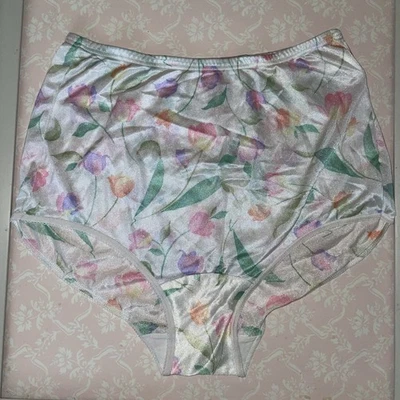 Panty Vintage Vanity Fair Talla 7 Floral Tulipanes Cintura Alta Hecho en EE. UU. Abuela Foto 1 de 4