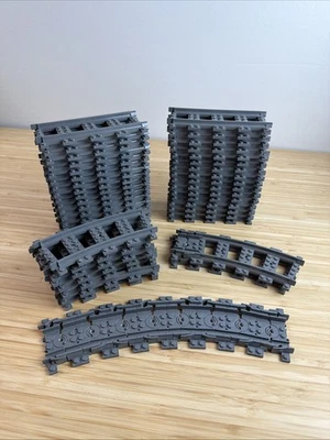 Lego Tren Pistas Lote De 40+ Piezas Curvas Rectas Foto 1 de 4