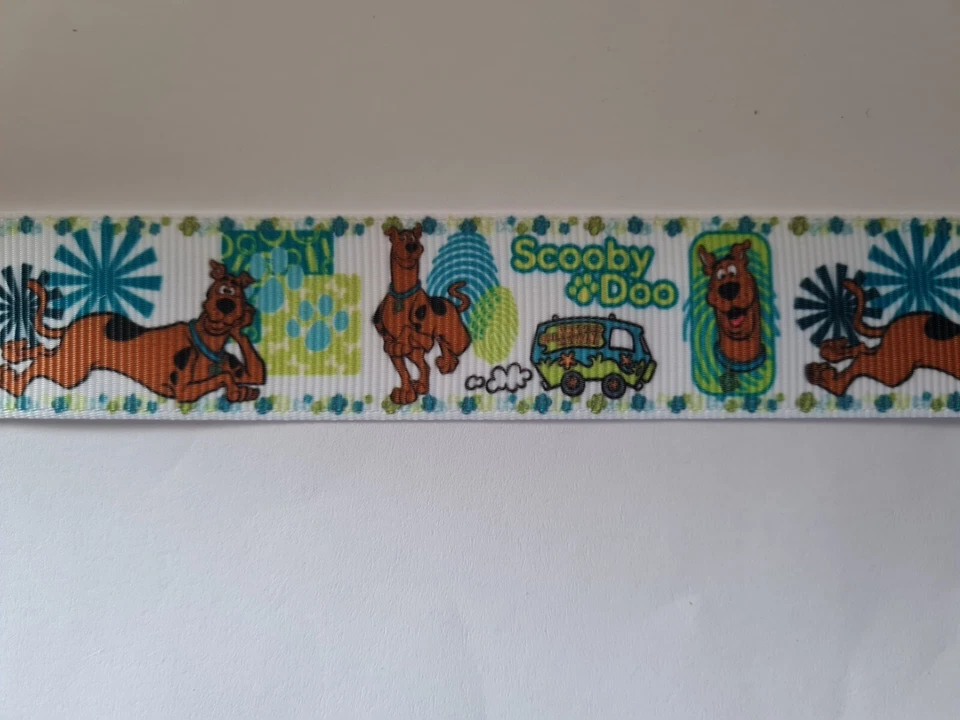 2 meters of Scooby Doo print grosgrain ribbon 1" wide - Image 1 of 1