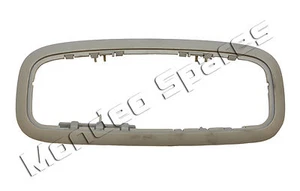 FORD MONDEO MK3 MAP LIGHT SURROUND HOUSING ST GHIA GHIA X ZETEC LX 2001 - 2007 - Picture 1 of 1