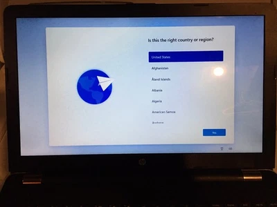 HP 15" 15-bwO88cl laptop touchscreen 8GB RAM AMD A9-9420 blue Windows 11 - Image 1 of 4