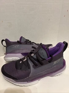 Boys Under Armour Steph Curry Lo Basketball School Shoes Size 7Y Hot!! - Picture 1 of 5